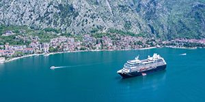 navire-azama-onward-la-folie-des-voyages