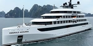 navire-emerald-azzurra-la-folie-des-voyages